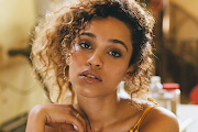 Izzy Bizu