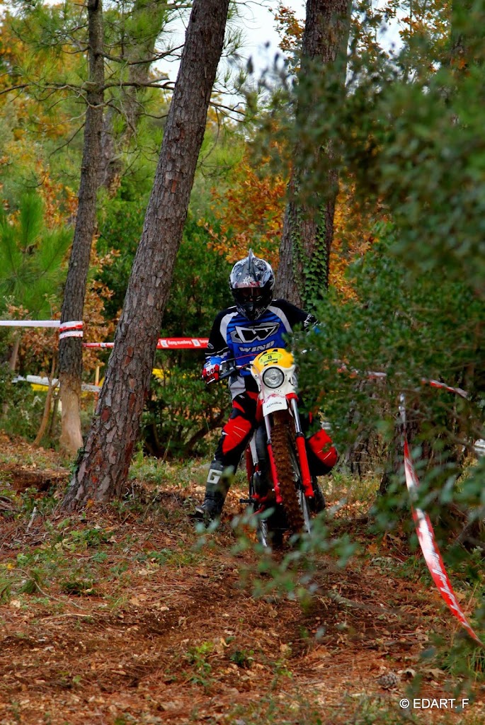 Photos d'un enduro qui eu lieu à Flassan sur Issole-TEST