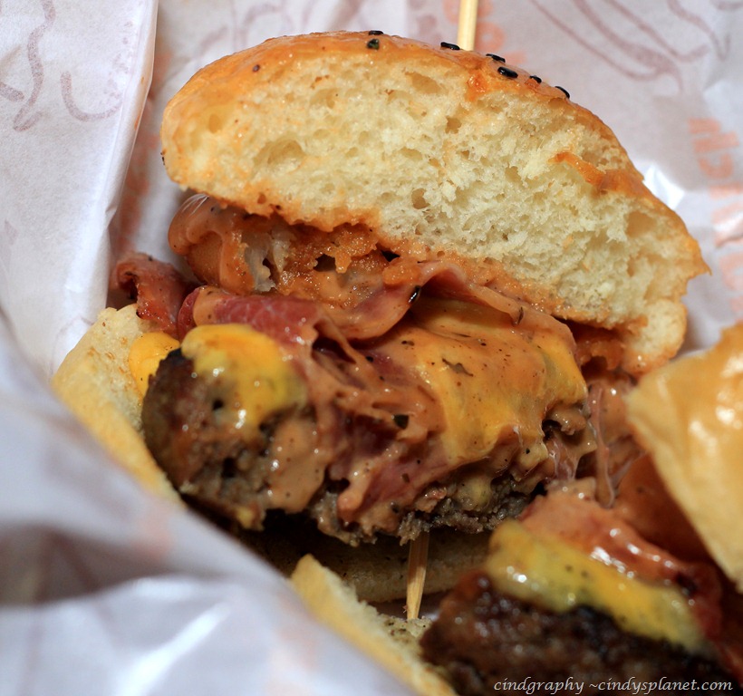 [Burger-Junkyard95.jpg.webp]