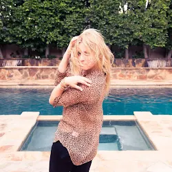 Kaley Cuoco, Fotos y Videos Sexy De Kaley Cuoco Foto 13