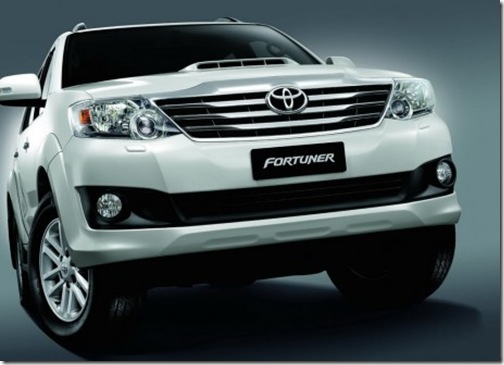 Toyota-Fortuner-Front-460x332