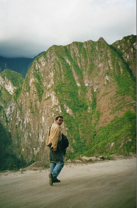 Soseaua Aguas Calientes - Macchu Picchu
