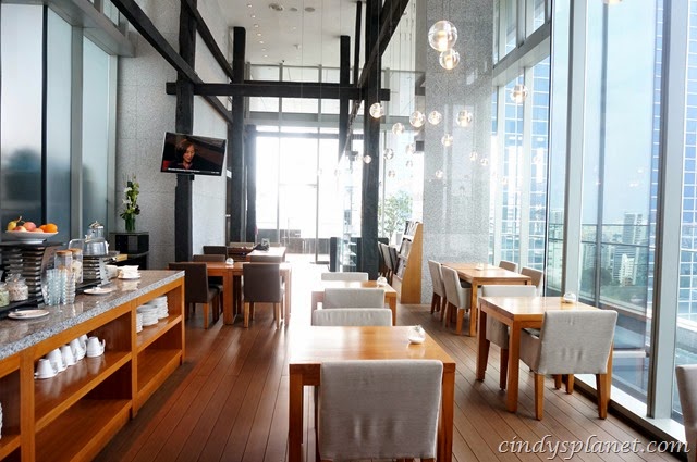 [singapore102.jpg.webp]