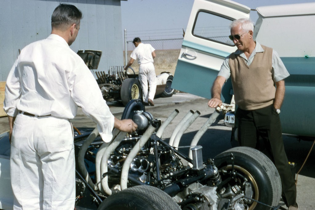 [Chevrolet-CERV-II-Research-Vehicle-9%255B3%255D.jpg]