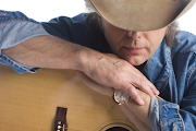 Dwight Yoakam