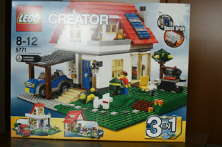 LEGO: 5771 Hillside House