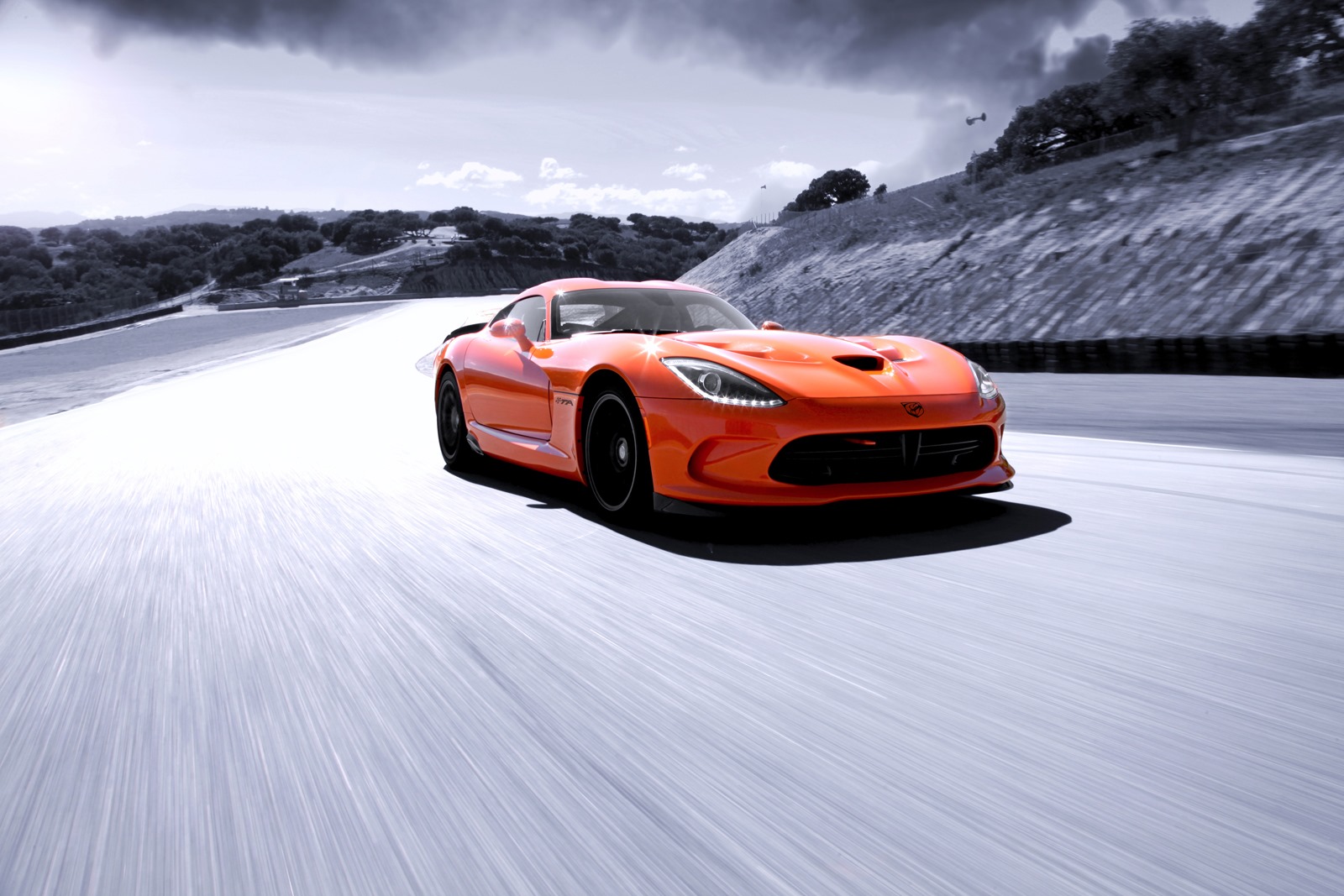 [2014-SRT-Viper-Time-Attack-12%255B3%255D.jpg]