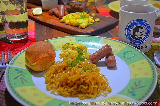 Our simple breakfast plated version