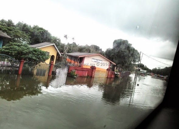Banjir di Pantai Timur, Tak Boleh Balik KL
