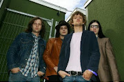 Raconteurs