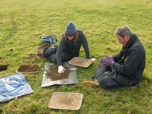 Dr David Jones and Jo sorting soil in Loddington, Leicestershire