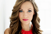 Laura Osnes
