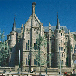 12.-Gaudí. Palacio Episcopal de Astorga