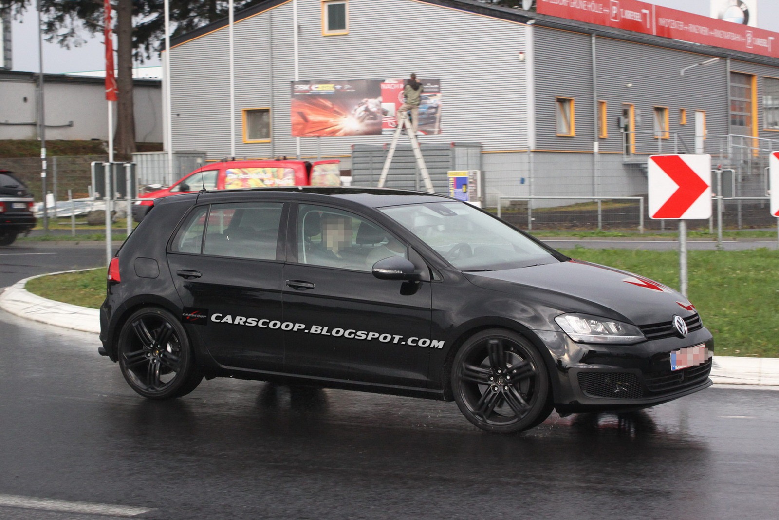 [2014-VW-Golf-R-5d-4%255B3%255D.jpg]