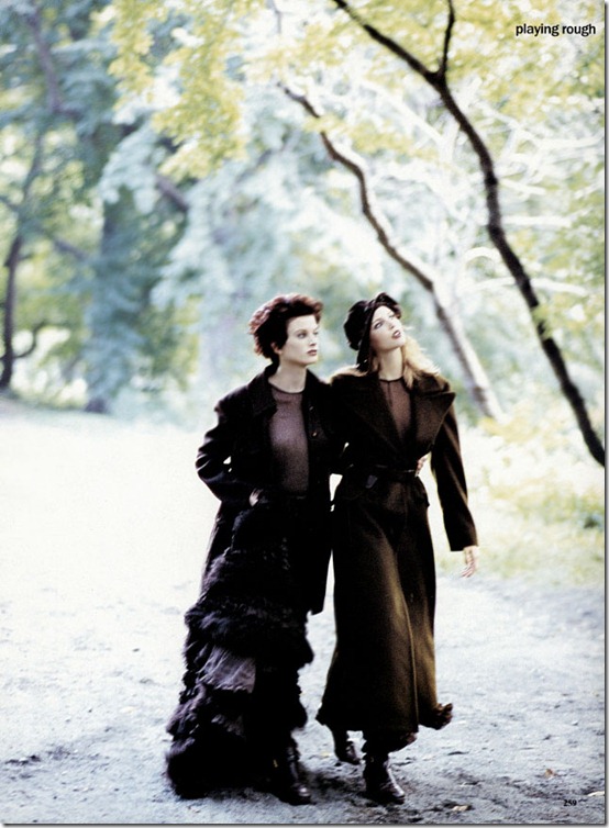 vogue_us_nov1993_arthur_elgort_nadja_a_4
