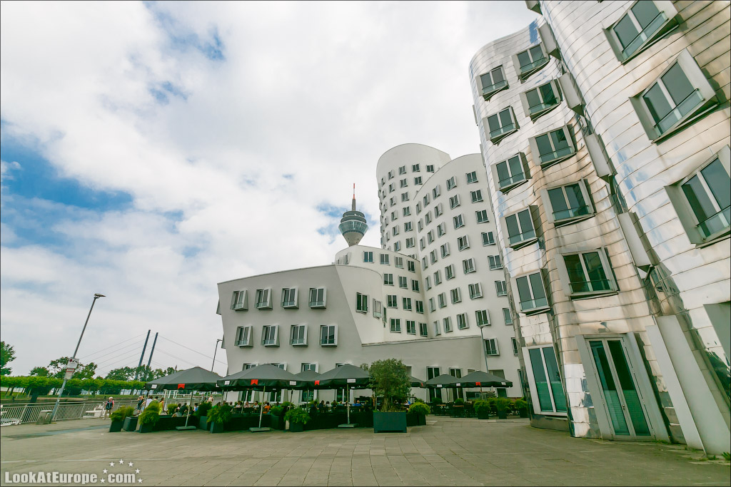 LookAteurope.com: Евротур. Архитектурный зоопарк Дюссельдорфа