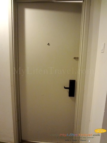 [Four%2520Point%2520By%2520Sheraton%252002%255B3%255D.jpg]