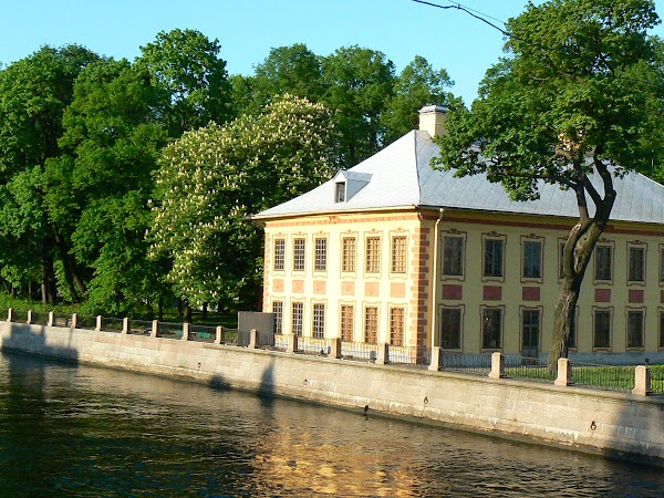 Imagini Rusia: palatul de vara Sankt Petersburg.JPG