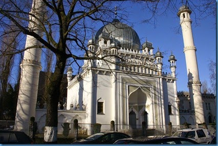 Berlin_Kirchen_Ahmadiyya-Moschee_1600