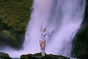 iamamiwhoami