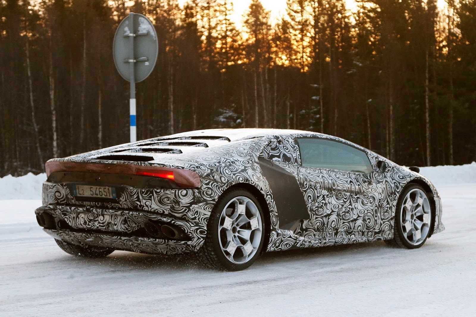 [Lamborghini-Hurucan-5Tester%255B2%255D.jpg]