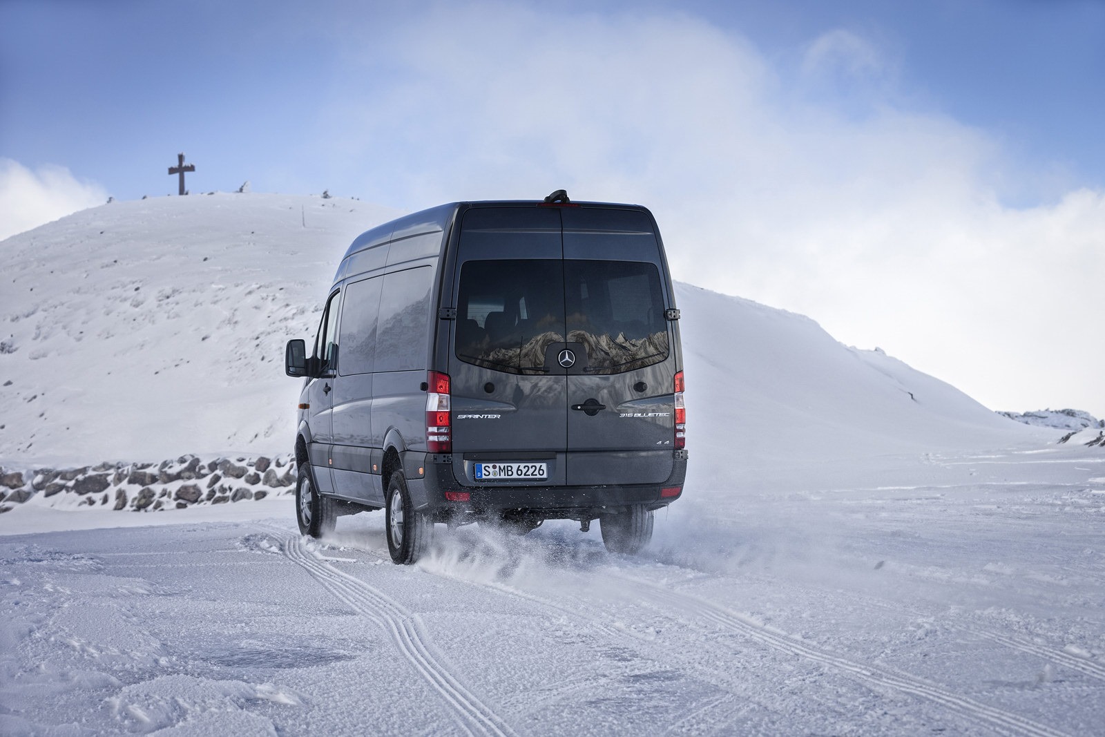 [Mercedes-Benz-Sprinter-4x4-66%255B2%255D.jpg]