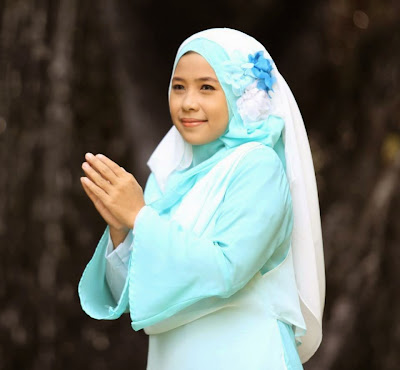 Download kumpulan Mp3 Sholawat Wafiq Azizah download mp3 wafiq azizah