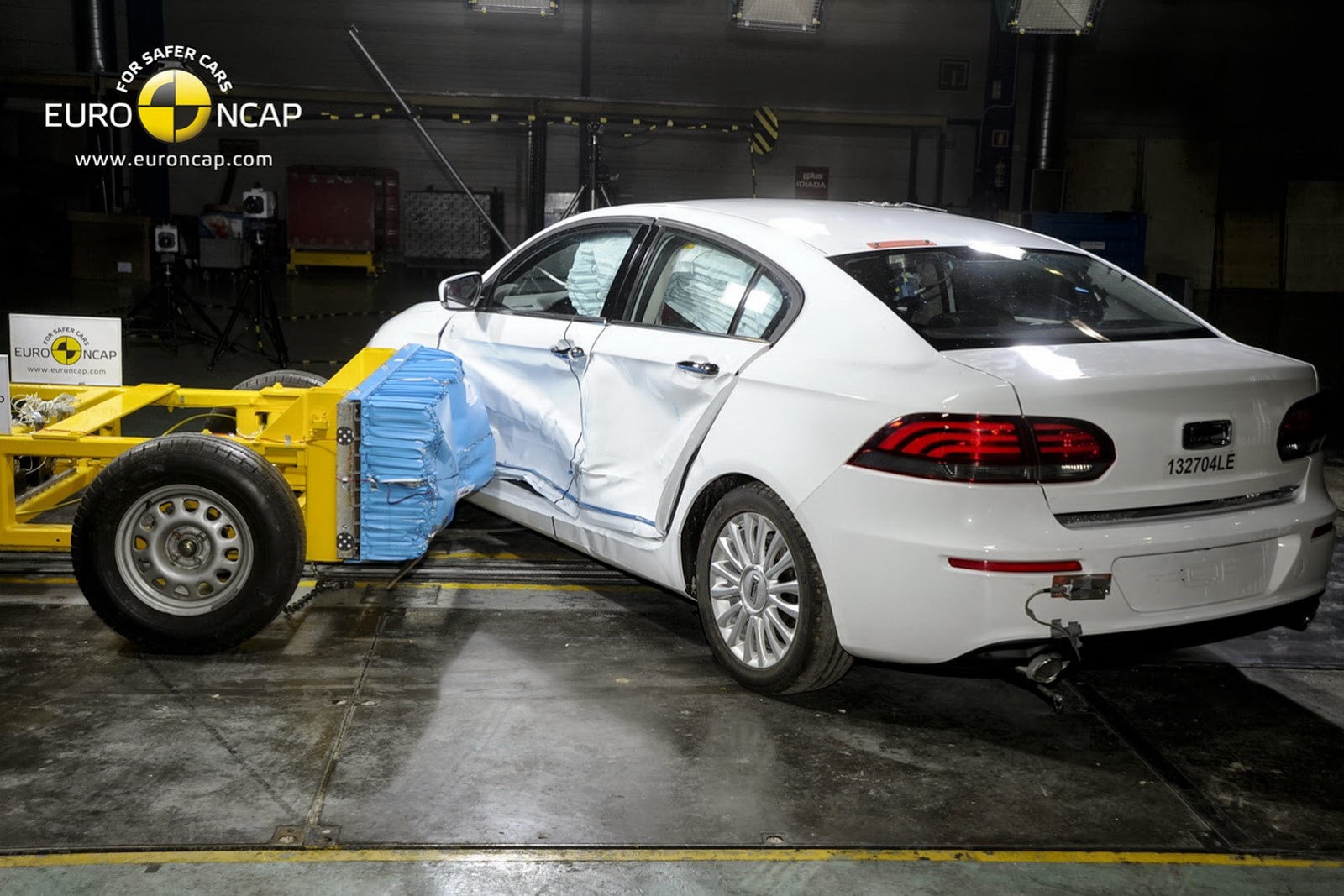 [Qoros-3-Sedan-EuroNCAP-3%255B2%255D.jpg]
