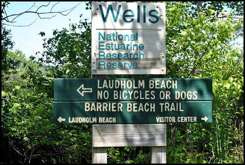 03j - Barrier Beach Trail - sign