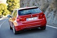 2013-BMW-3-Series-Touring-25