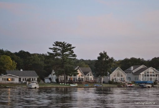 Cottages on the lake