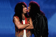 Kiss