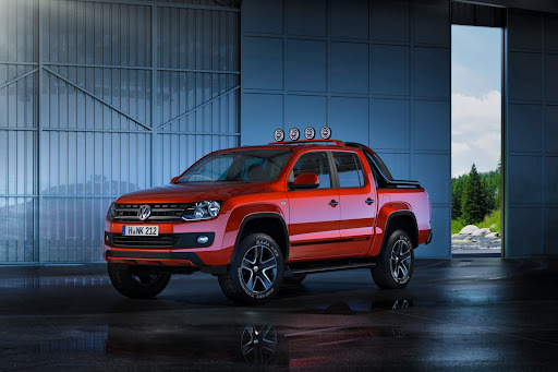 Volkswagen Amarok Canyon Concept Shapes up for Extreme Sports