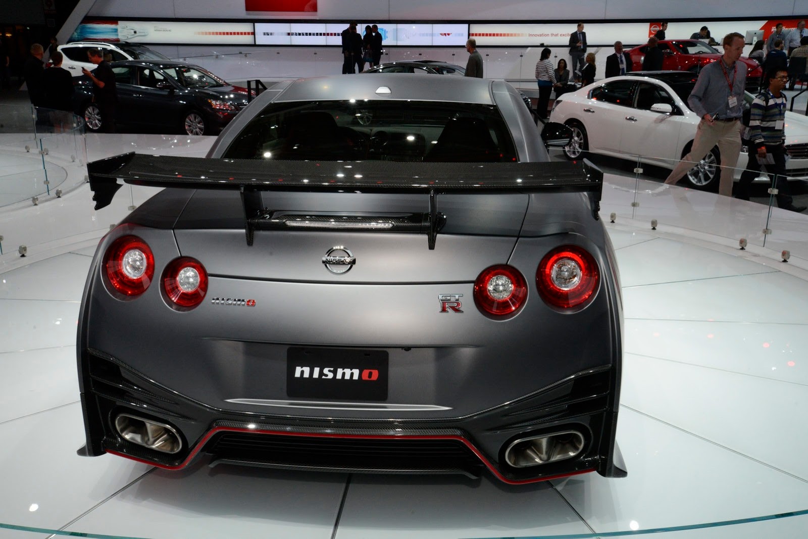 [2013-Los-Angeles-Auto-Show-242%255B2%255D.jpg]