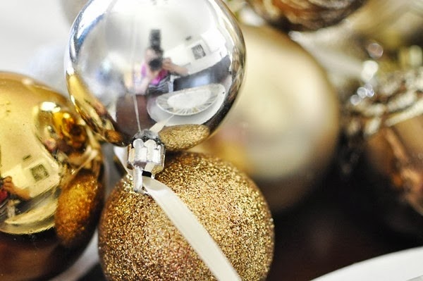 #HomeDepotStyleChallenge Merry Metallics by MonicaWantsIt.com