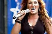 Jo Dee Messina
