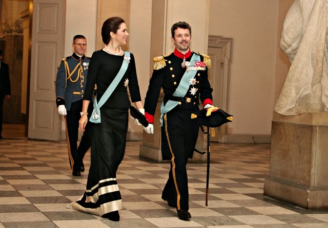 [Agnes_frederiketmary1%255B4%255D.jpg]