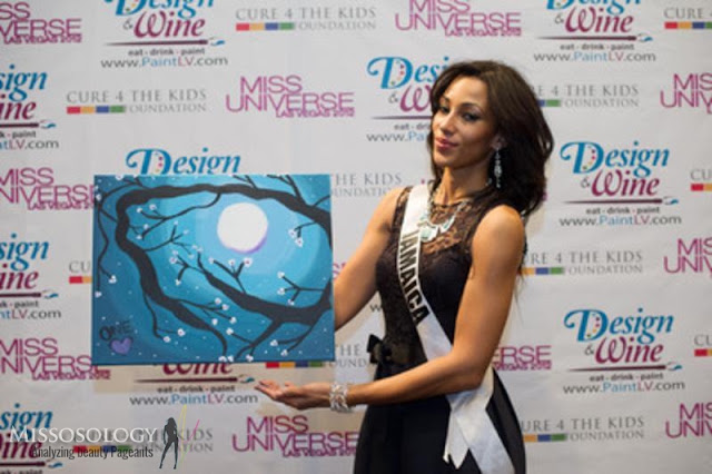 miss_universe_2012_Charity_44.jpg