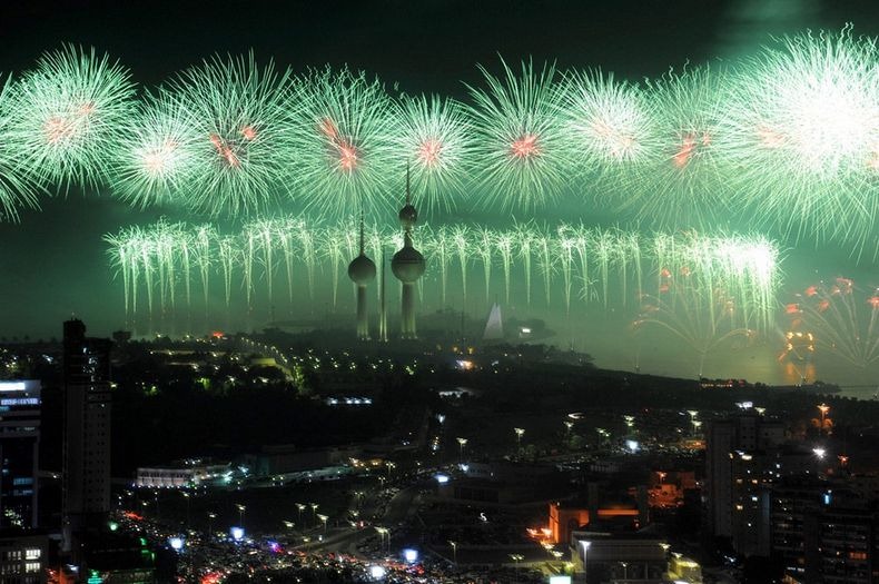 kuwait-fireworks-4