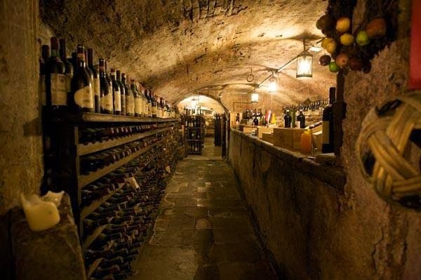 [Lucca-wine-cellar%255B5%255D.jpg]