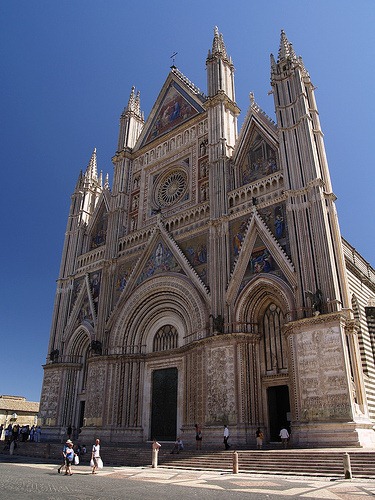 [Orvieto-Le_D%25C3%25B4me-Fa%25C3%25A7ade-%255B4%255D.jpg]