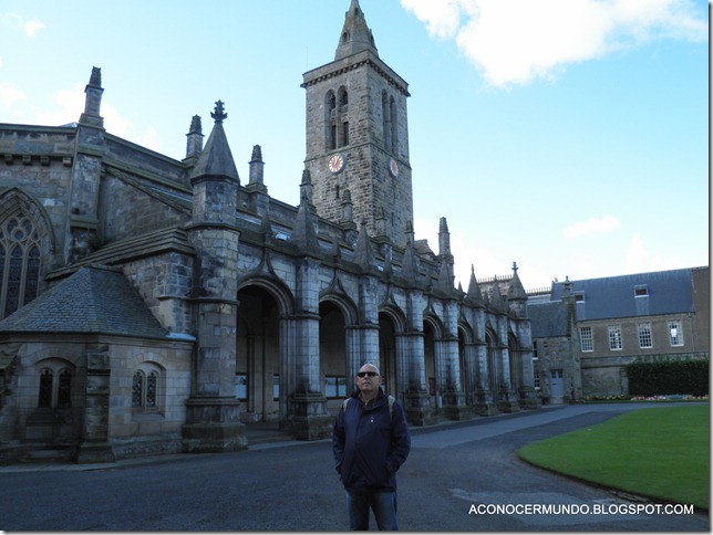 St. Andrews. Universidad-PA080458