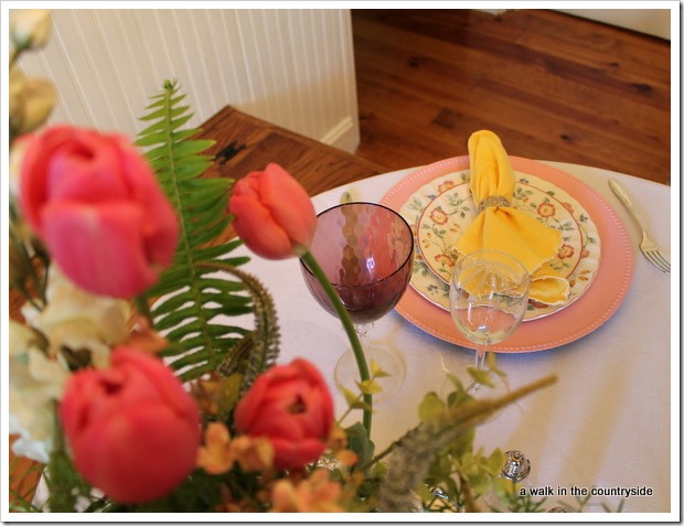 sweet pink tulip tablescape