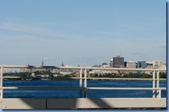 6872 Ottawa - Champlain Bridge - view of Ottawa and Parliament Buildings as we cross back into Ontario