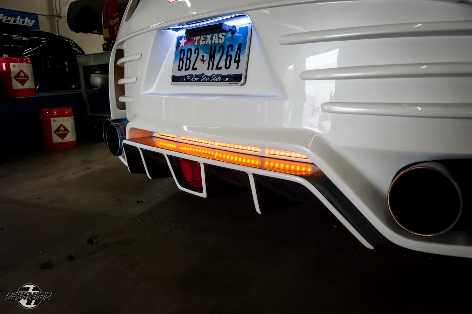 [Radzilla-Nissan-GT-R-19%255B2%255D.jpg]