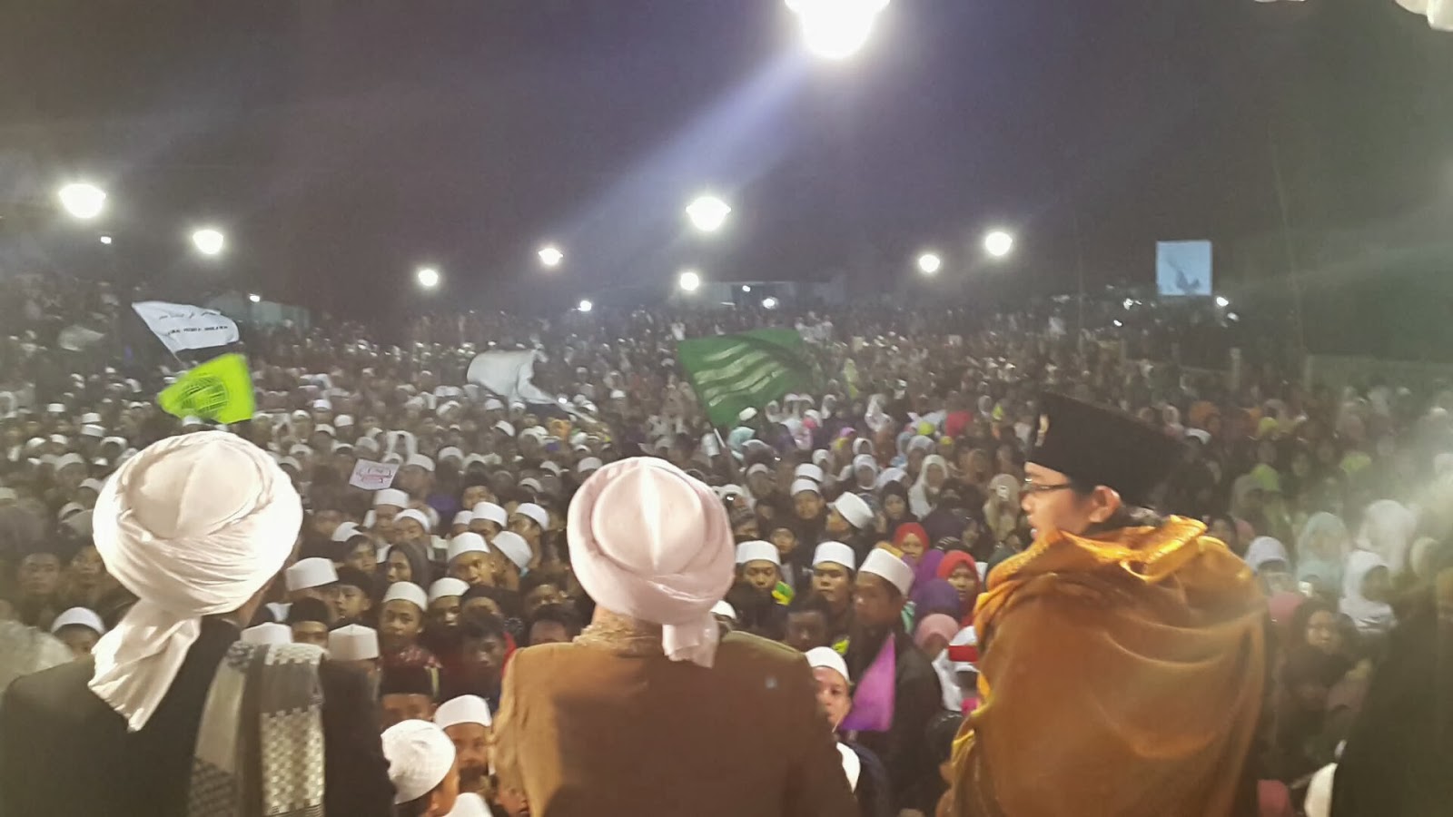 koleksi gambar foto Ustadz Hariri AA / Laskar Mazidah