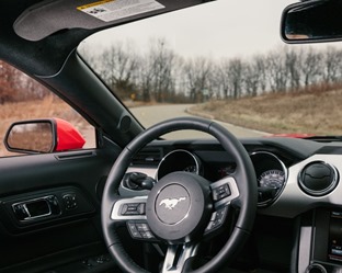 2015-Ford-Mustang-3