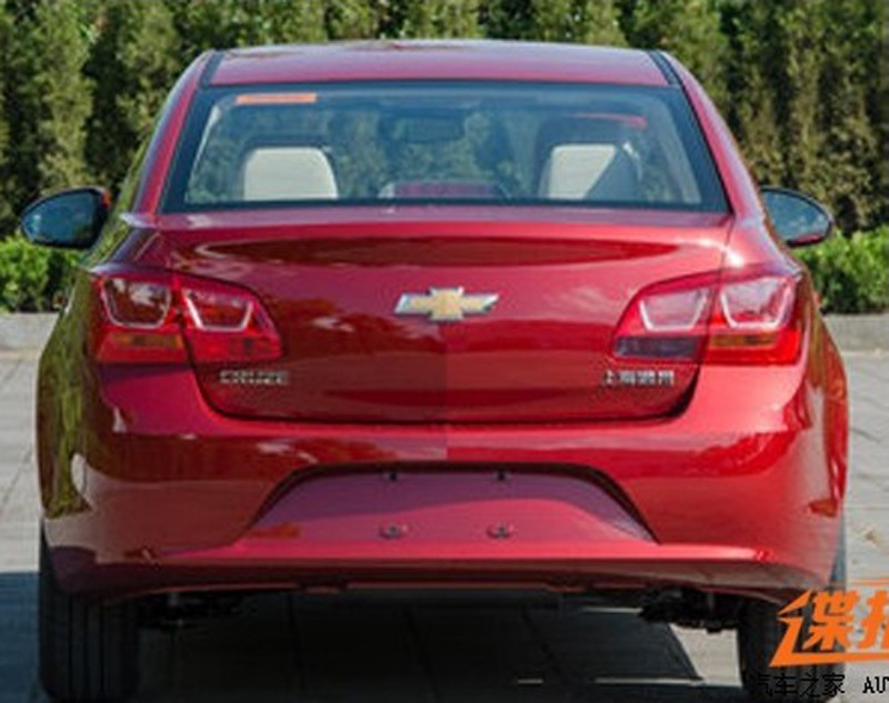 2015-Chevrolet-Cruze-China-2%25255B4%25255D.jpg