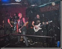 1002698_10201323679674820_1071187737_n