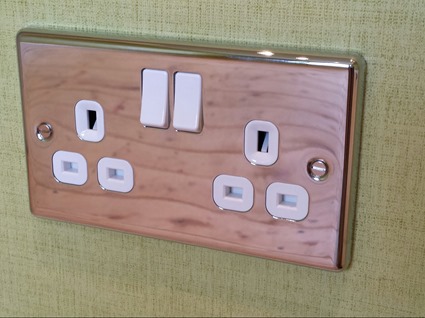 Socket to me... Socket to me...